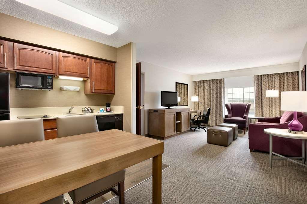 Hampton & 3* Hershey